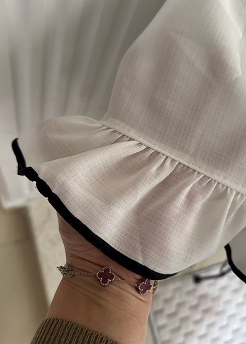 Nakışlı Modern Klasik Beyaz Masa Örtüsü - Görsel 2