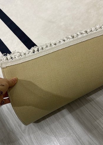 Beyaz siyah Desenli Modern Halı - Görsel 3