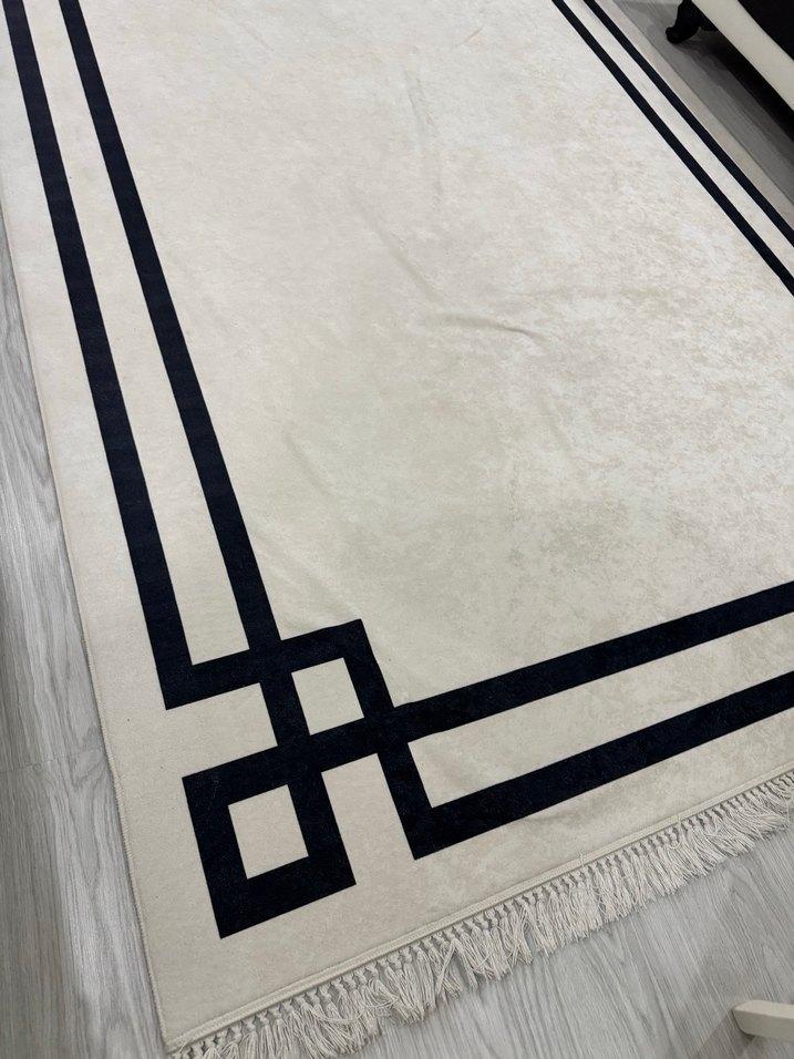 Beyaz siyah Desenli Modern Halı - Görsel 2