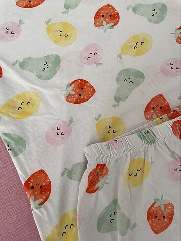 13-14 Yaş Beden Kız Çocuk Pijama Takımı