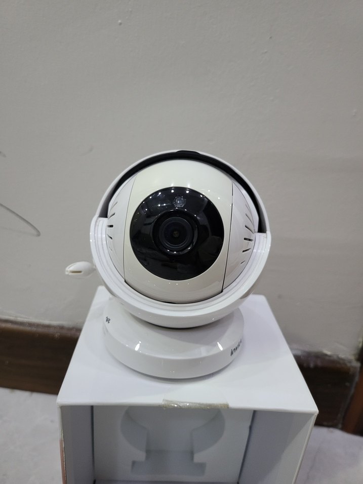 Beyaz ve Gri İnvidyo Video Kamera - Görsel 2