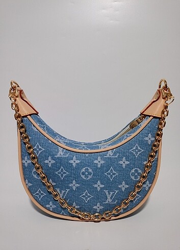Louis Vuitton Louis Vuitton Loop
