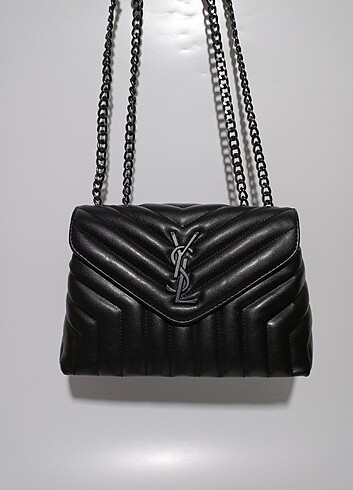 Yves Saint Laurent YSL Lou Lou Küçük Boy