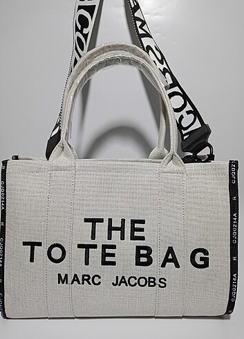 Beden Marc Jacobs The Tote Bag Büyük
