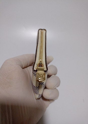 Louis Vuitton Louis Vuitton Mini Cüzdan Anahtarlık