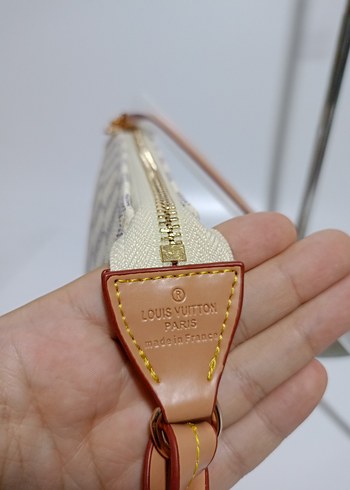 Beden Lv Pochette