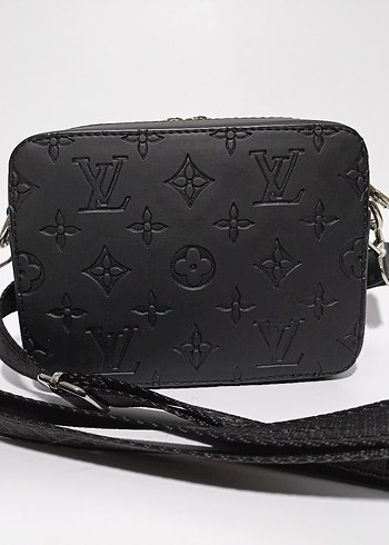 Beden siyah Renk Louis Vuitton Çapraz Çanta