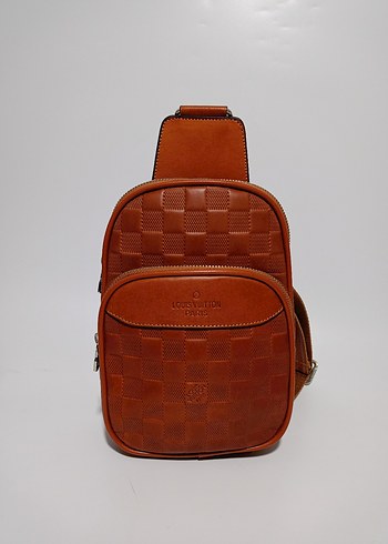 Louis Vuitton Deri Omuz Çantası