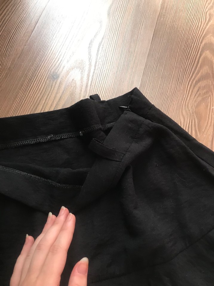 Siyah mini etek - Görsel 3