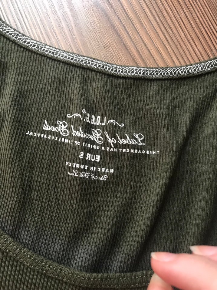 Yeşil mini üst crop - Görsel 3