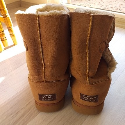 ugg kadin bot