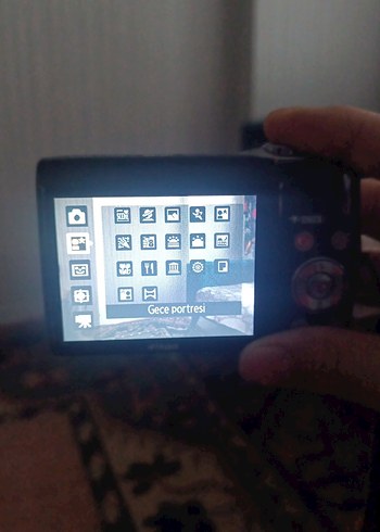  Beden Nikon Coolpix S3000 Dijital Fotoğraf Makinesi