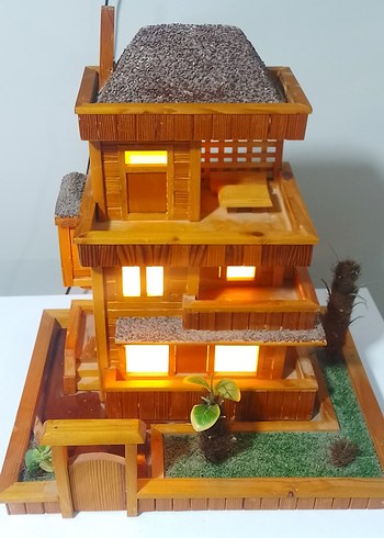  Beden El Yapımı Bej Ahşap Dekoratif Masa Lambası