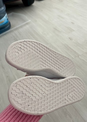 Beyaz Adidas Kız Çocuk Spor Ayakkabı - Görsel 4