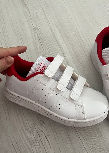 Beyaz Adidas Kız Çocuk Spor Ayakkabı - Görsel 2