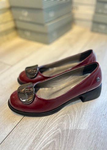37 Beden bordo Renk Pierre Cardin bordo kısa topuklu loafer