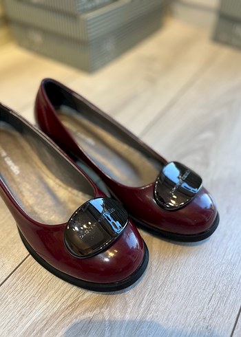 37 Beden Pierre Cardin bordo kısa topuklu loafer