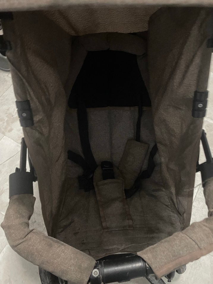 Kahverengi bebek arabası - Görsel 4