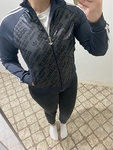 l Beden Adidas spor ceket