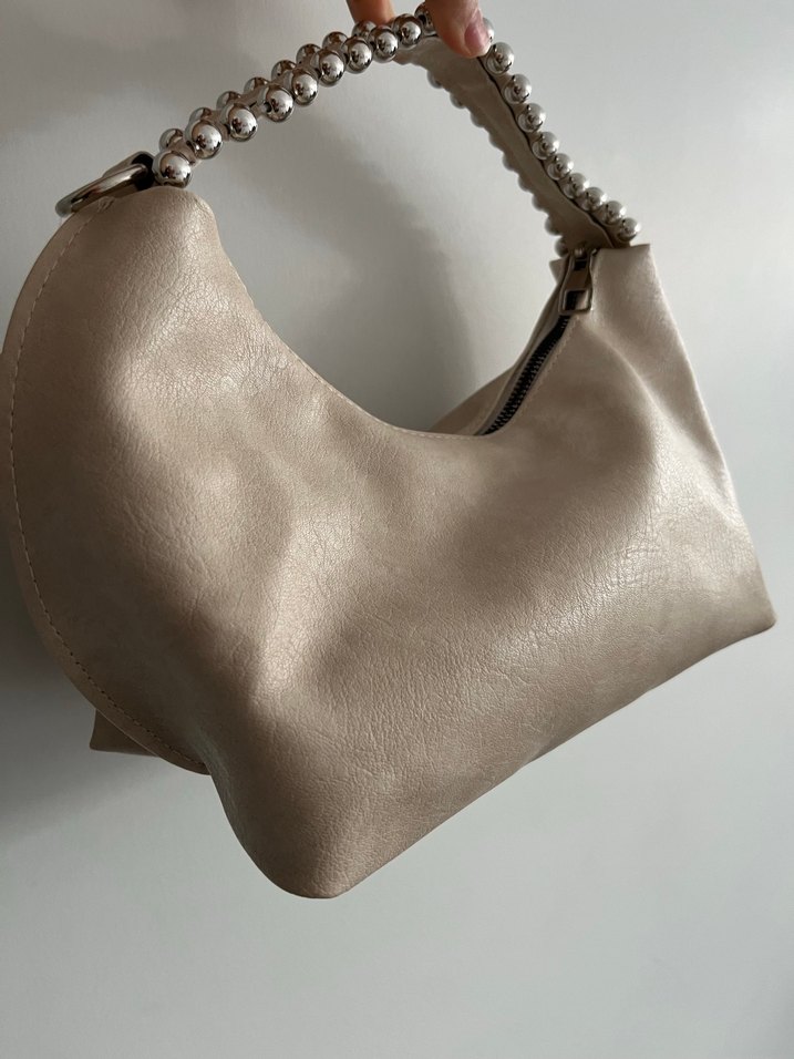 Bej Zincir Detaylı Deri Kadın Çanta - Görsel 2