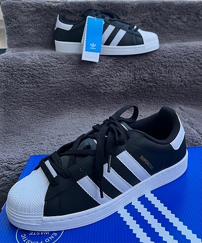 adidas superstar