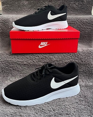 nike spor ayakkabı