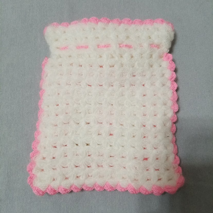 Pembe ve beyaz el yapımı banyo lifi - Görsel 2