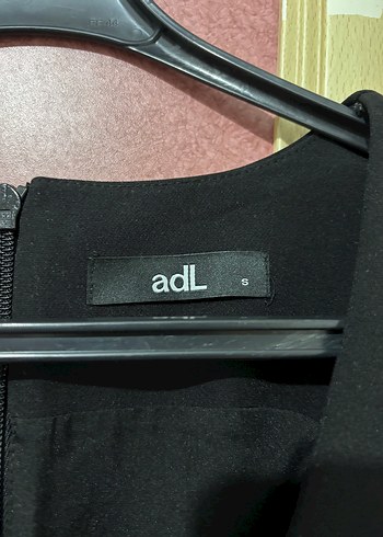 Siyah Midi Kalem Elbise - Görsel 3