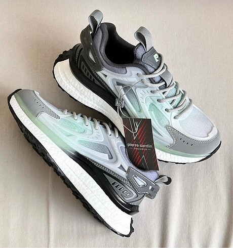Pierre Cardin 10106 snekars