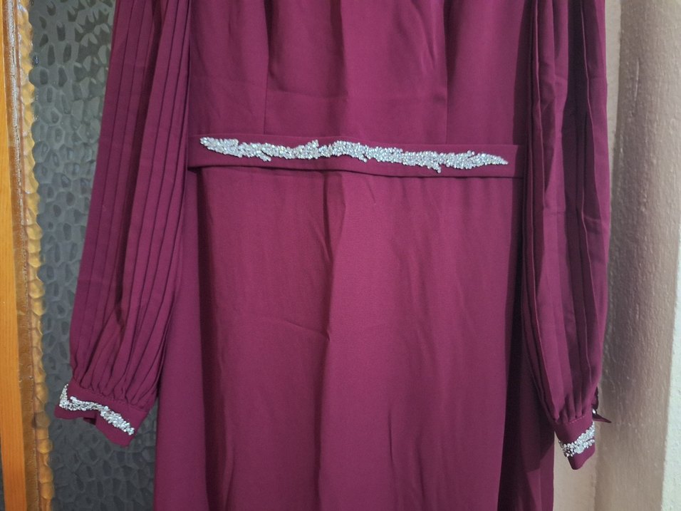 Bordo Kadın Uzun Piliseli Elbise - Görsel 2