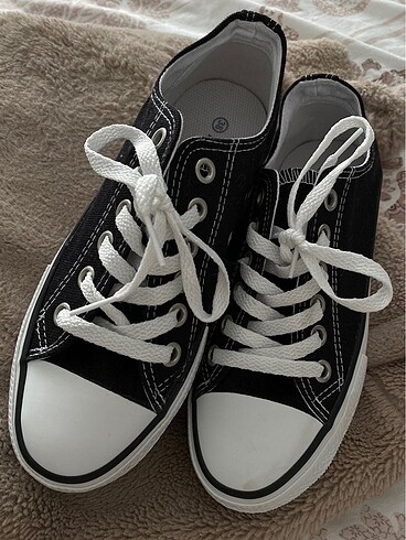 KADIN CONVERSE AYAKKABI
