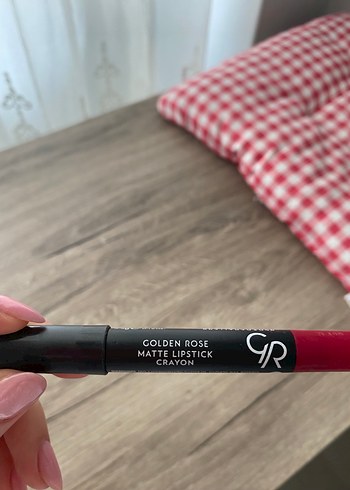 Golden Rose Matte Lipstick - Görsel 2