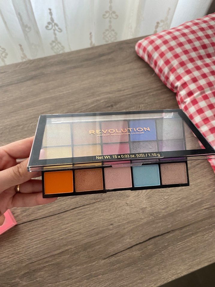 Revolution Reloaded Spirited Love - Görsel 3