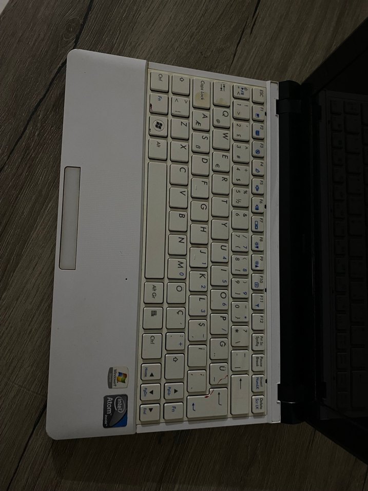 Grundig Mini Notebook  Windows 7  Açıklamayı Okuyunuz - Görsel 2