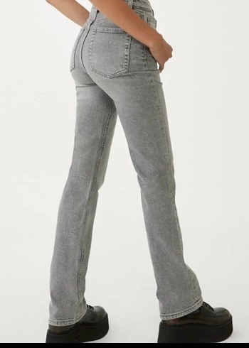 34 Beden gri Renk stradivarius straight fit jean