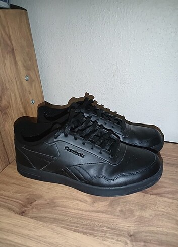 44 Beden 44 numara reebok