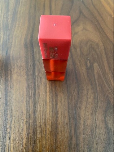 Maybelline superstay tint