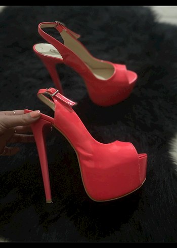 Yüksek Platformlu Kadın Topuklu - Görsel 4