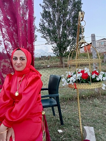 Saten kumaş dar kesim uzun abiye