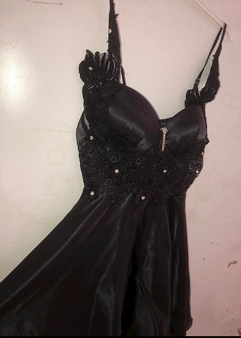Penti Nakışlı Siyah Gotik Midi Gecelik