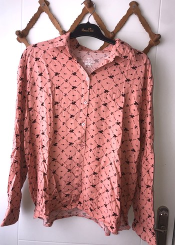 Pembe Batik Desenli Uzun Kollu Gömlek