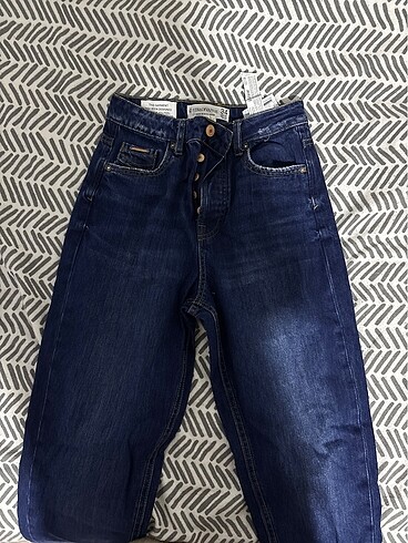 34 Beden Kullanılmamış jean
