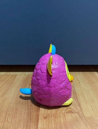 Beden 2014 model furby figür
