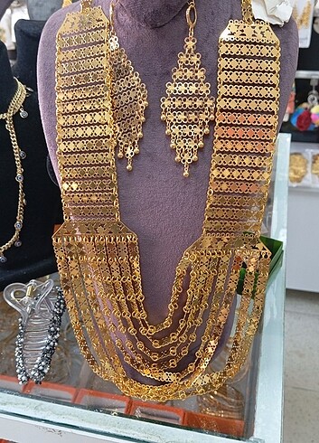 Madona ve küpe 