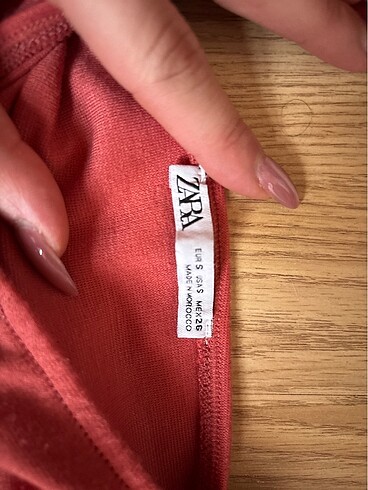 Zara Crop balon kol