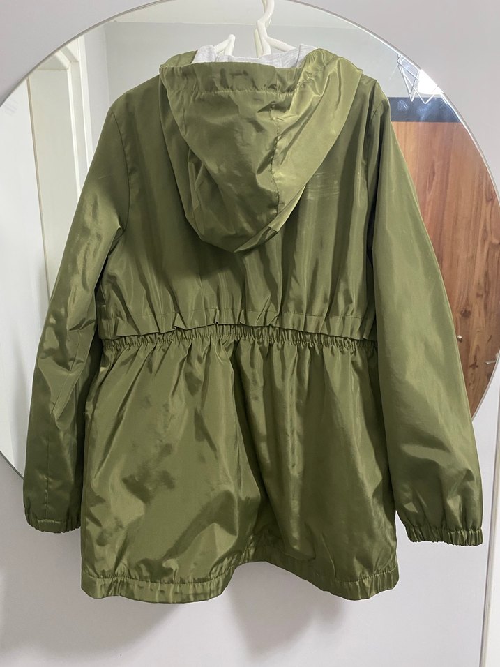 LCW Kids Kapüşonlu Kız Çocuk Mont - Görsel 4