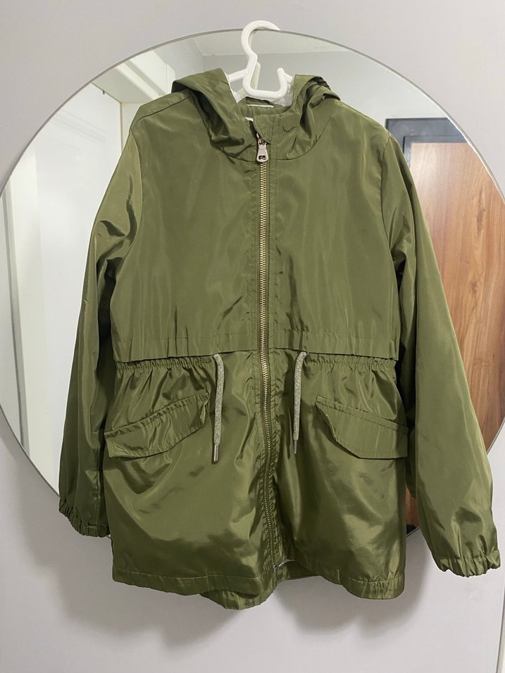 LCW Kids Kapüşonlu Kız Çocuk Mont - Görsel 3