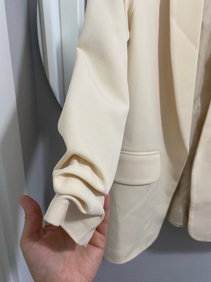 Düğmeli Beyaz Kadın Blazer Ceket - Görsel 2