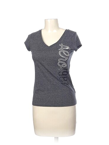 Aeropostale T-shirt %70 İndirimli.