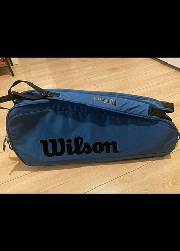 Wilson tenis çantası